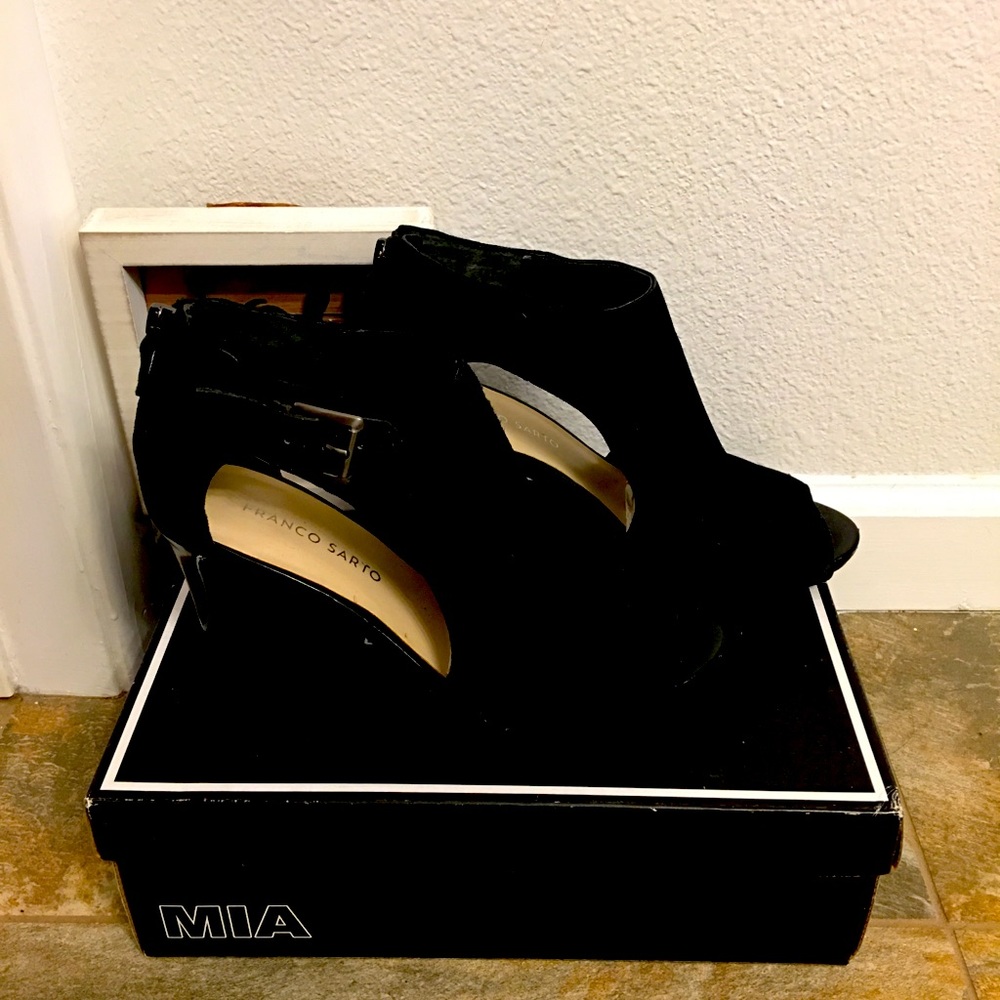 ✨ Moving sale 🚗- Franco Sarto Black Heels, Size 8.5